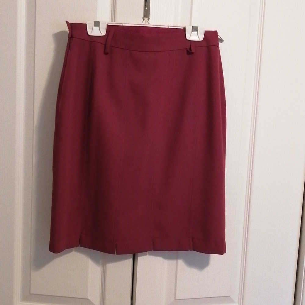 Virgin wool skirt made in Austria
